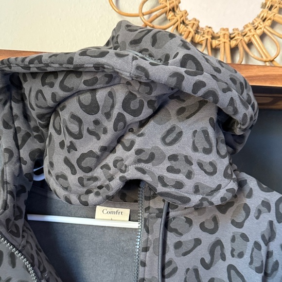 Comfrt Airplane Mode Zip-Up Hoodie and Joggers SET Panther Large - Picture 8 of 16